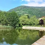 Lena Haus Kmb Seeappartement Am Ossiacher Mit Direktem Seezugang Und Hallenbad