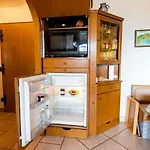شقة Lena Haus Kmb Seeappartement Am Ossiacher Mit Direktem Seezugang Und Hallenbad