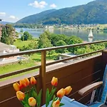 Lena Haus Kmb Seeappartement Am Ossiacher Mit Direktem Seezugang Und Hallenbad * Tschoran