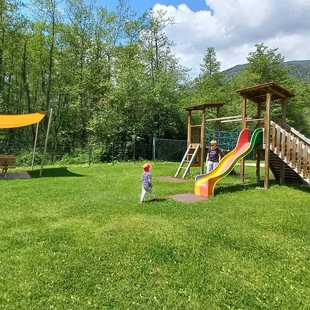 Lena Haus Kmb Seeappartement Am Ossiacher Mit Direktem Seezugang Und Hallenbad * Tschoran