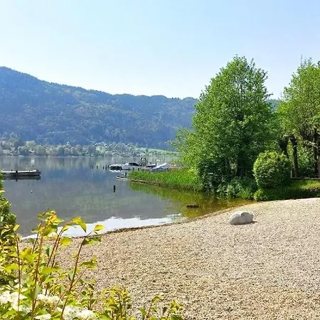 Lejlighed Lena Haus Kmb Seeappartement Am Ossiacher Mit Direktem Seezugang Und Hallenbad Tschoran
