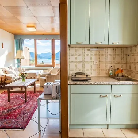 Lena Haus Kmb Seeappartement Am Ossiacher Mit Direktem Seezugang Und Hallenbad Apartment