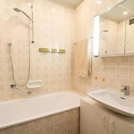 Apartment Lena Haus Kmb Seeappartement Am Ossiacher Mit Direktem Seezugang Und Hallenbad *