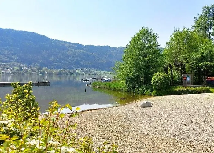 דירה Lena Haus Kmb Seeappartement Am Ossiacher Mit Direktem Seezugang Und Hallenbad Tschoran