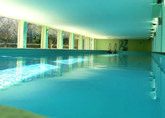 公寓 Lena Haus Kmb Seeappartement Am Ossiacher Mit Direktem Seezugang Und Hallenbad Tschoran