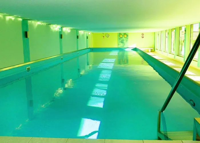 Lena Haus Kmb Seeappartement Am Ossiacher Mit Direktem Seezugang Und Hallenbad Tschoran